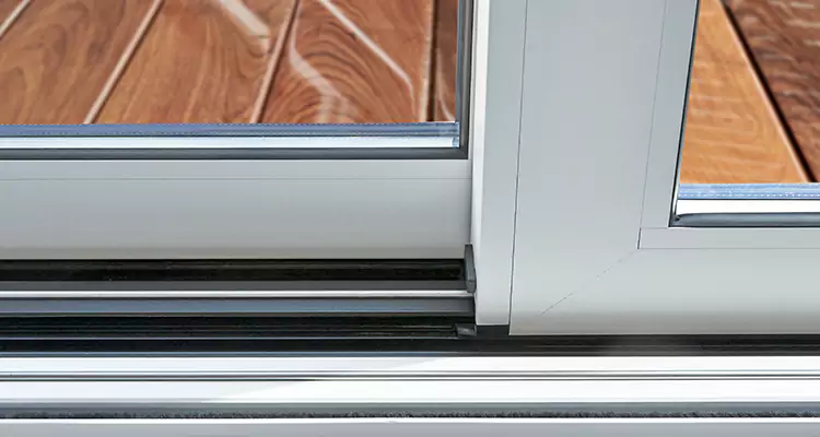 Patio Doors Leaking Water Issue Repair Services in Wright, FL