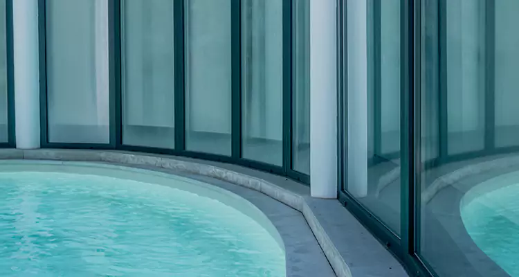Repair Polyester Screen for Pool Enclosure in Wright, FL